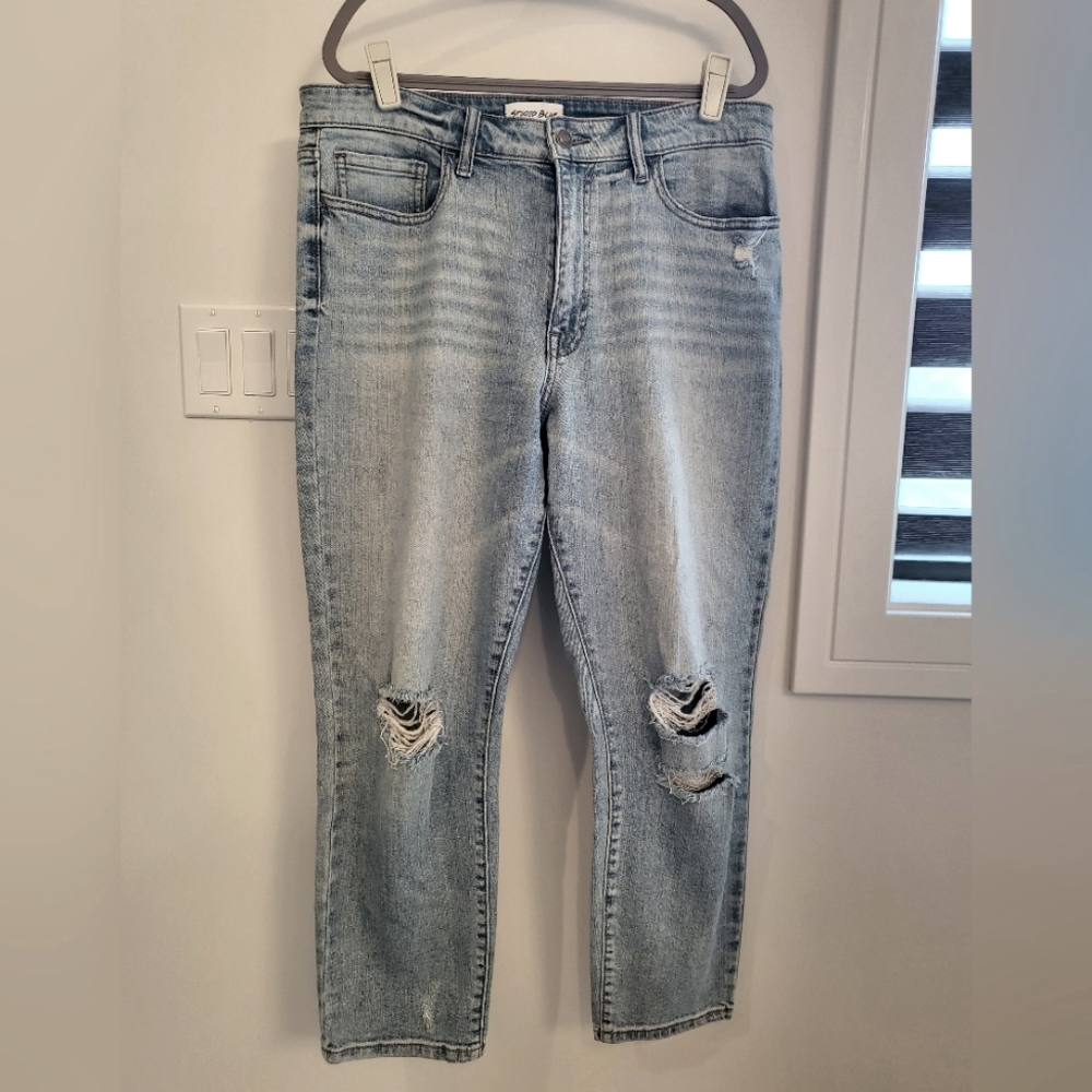 Studio Blue Jeans